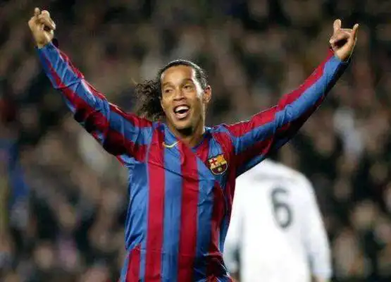 客场比赛的 客场比赛的